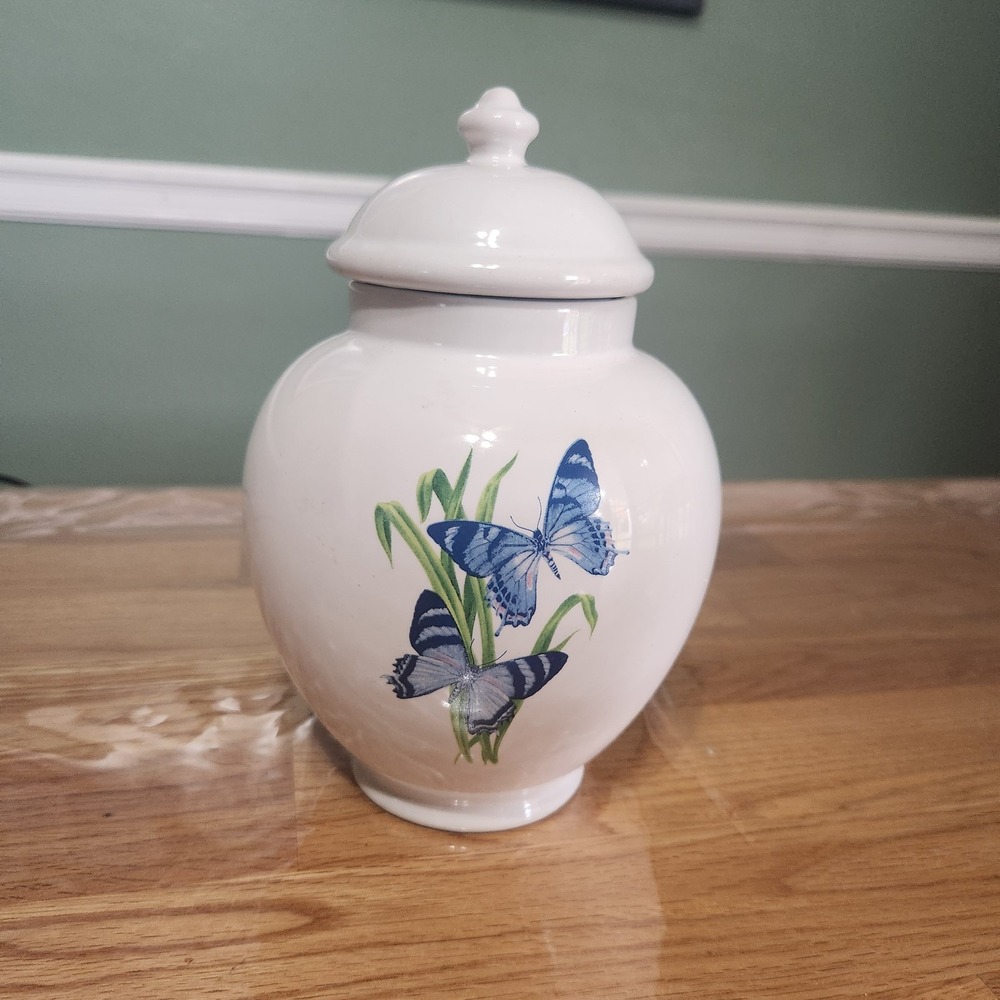 Vintage FTD Blue Monarch Butterfly Off-White Vase 7.5" Ginger Cookie Jar w/ Lid